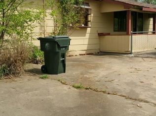 1208 N 34th St W, Muskogee, OK 74401