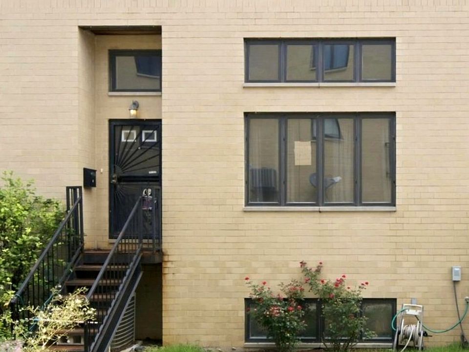 1st image of 1825 W 115th St
