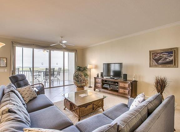 3rd image of 4141 Bay Beach Ln Unit 483