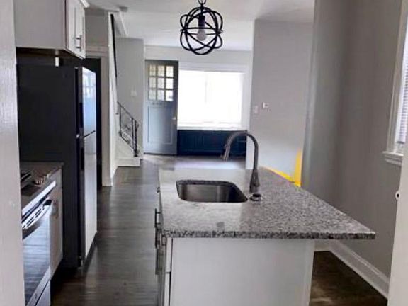2nd image of 3020 N 25th St