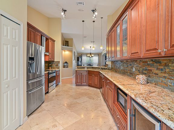  WINE FRIDGE! GOURMET!