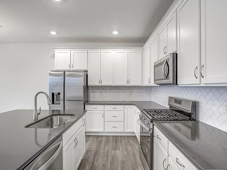 327 Marbella Grove Ct — Photo 12