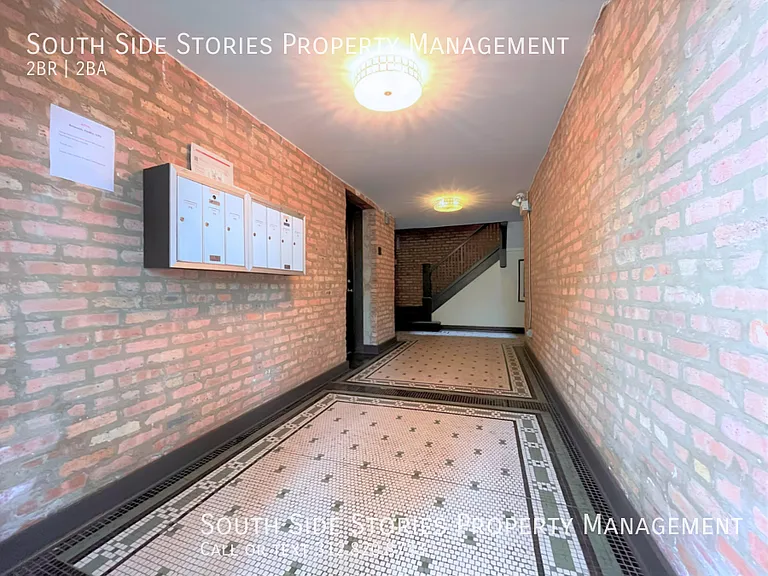 4350 S Prairie Ave #1 — Photo 2
