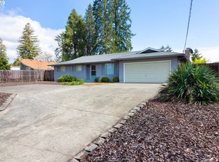 643 W Old Melrose Rd, Roseburg, OR 97471