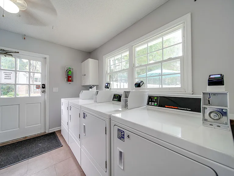 Timbercreek Apartments — Photo 7