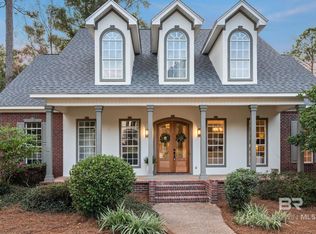 124 McIntosh Bluff Rd, Fairhope, AL 36532