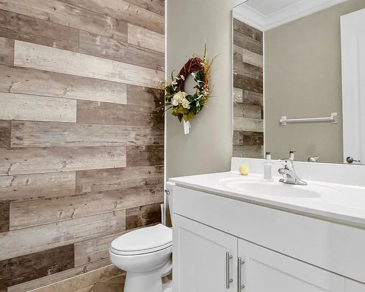 9062 Gulf Cove Dr — Photo 14
