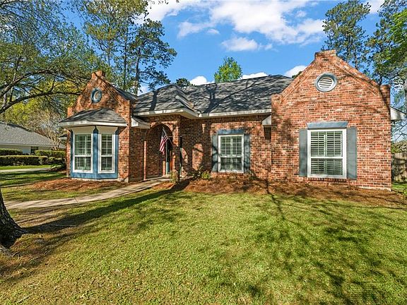 2nd image of 411 Rosedown Way