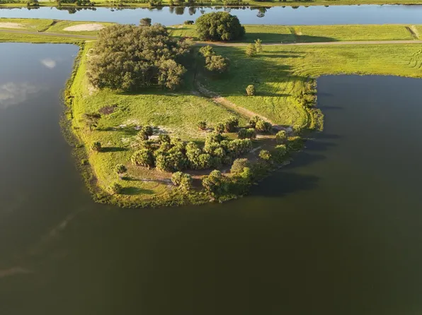 6551 SW Pentalago Place, Palm City, FL 34990