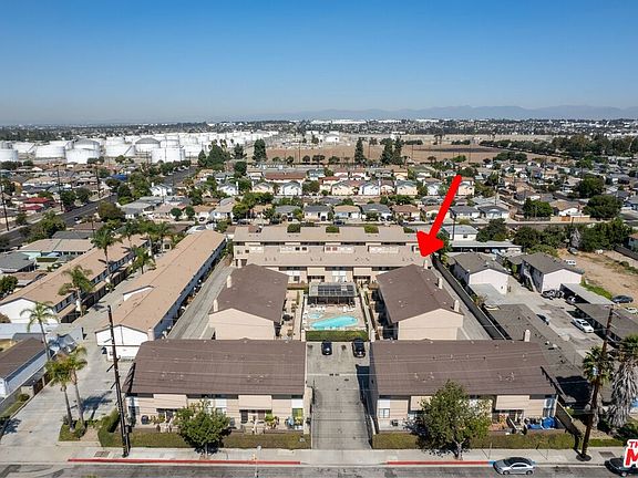 3rd image of 21622 Villa Pacifica Cir