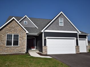 657 Brighton Way, Sycamore, IL 60178