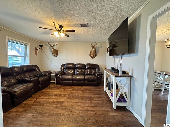 2nd image of 863 Fortenberry Rd