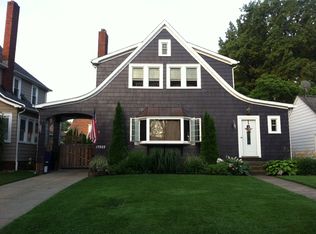 17222 E Park Dr, Cleveland, OH 44119