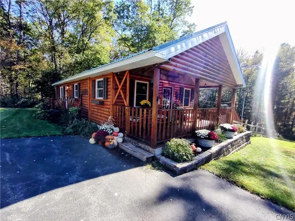 2792 Skinner Settlement Rd, Camden, NY 13316