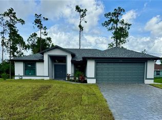 5550 Burr St, Lehigh Acres, FL 33971