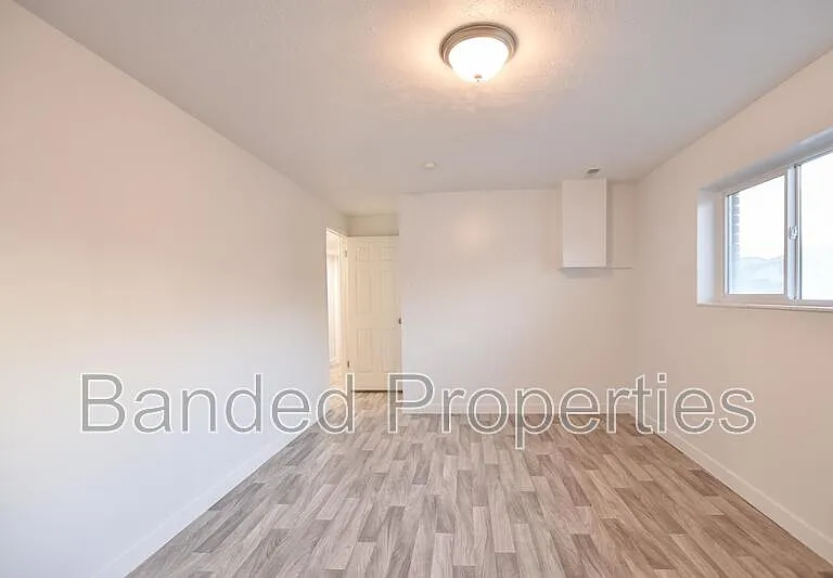 5849 S Country Hills Dr — Photo 11