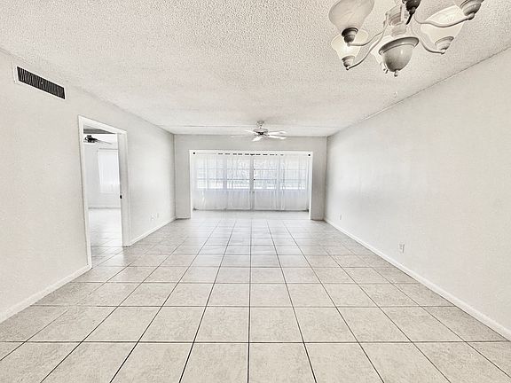 4th image of 600 Royal Palm Blvd APT 9A