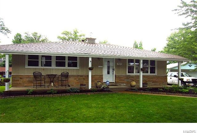 1st image of 7829 Clymer Dr