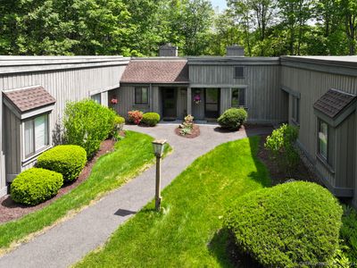 1037 Heritage Village #B, Southbury, CT, 06488