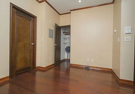4th image of 580A Gates Ave Floor 2