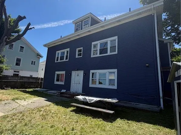 54 Pearl St, Pawtucket, RI 02860