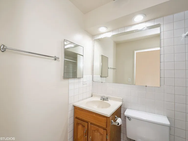 Lincoln Park Living! — Photo 14