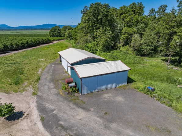 5878 SW 3rd St, Corvallis, OR 97333