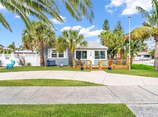 5725 Shore Blvd S, Gulfport, FL 33707