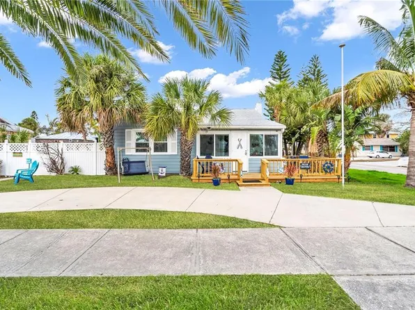 5725 SHORE BOULEVARD S, GULFPORT, FL 33707