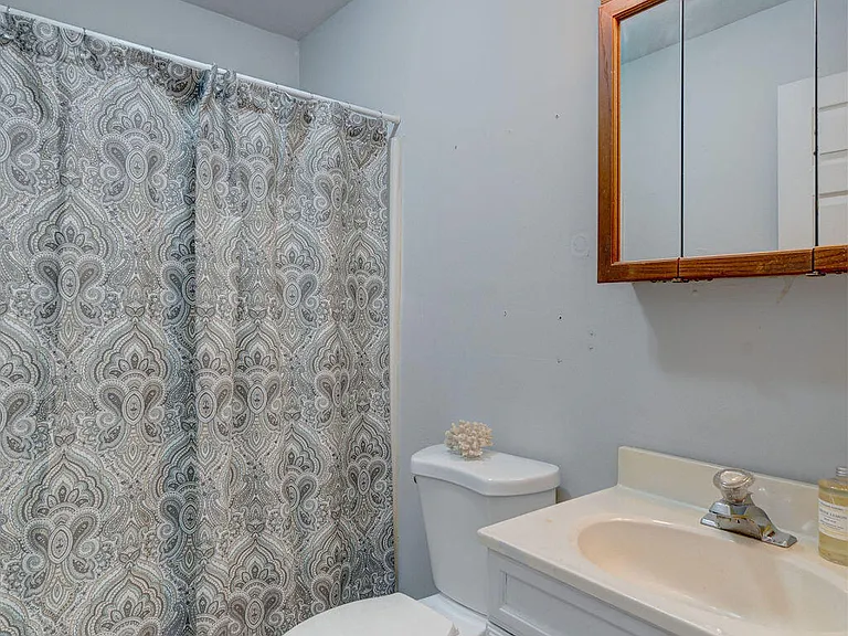 1541 Dorsey Ln NE #A — Photo 25