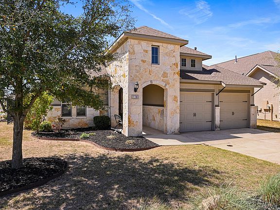 3rd image of 118 Escondido