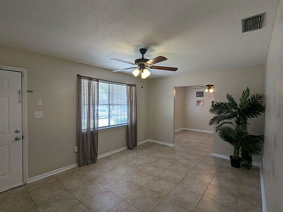 4th image of 1106 Woodland Dr