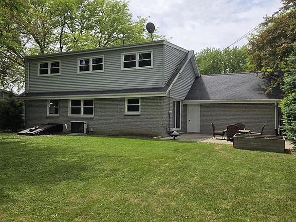 3rd image of 447 S Woodland DRIVE
