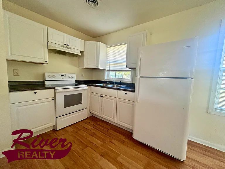 3211 Kevin Dr — Photo 8