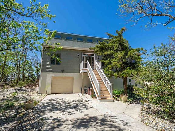 2nd image of 3401 Shore Dr
