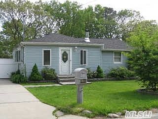 2nd image of 308 Muriel St