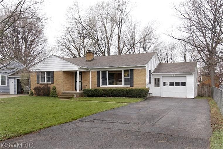 1st image of 8124 Kingston Dr