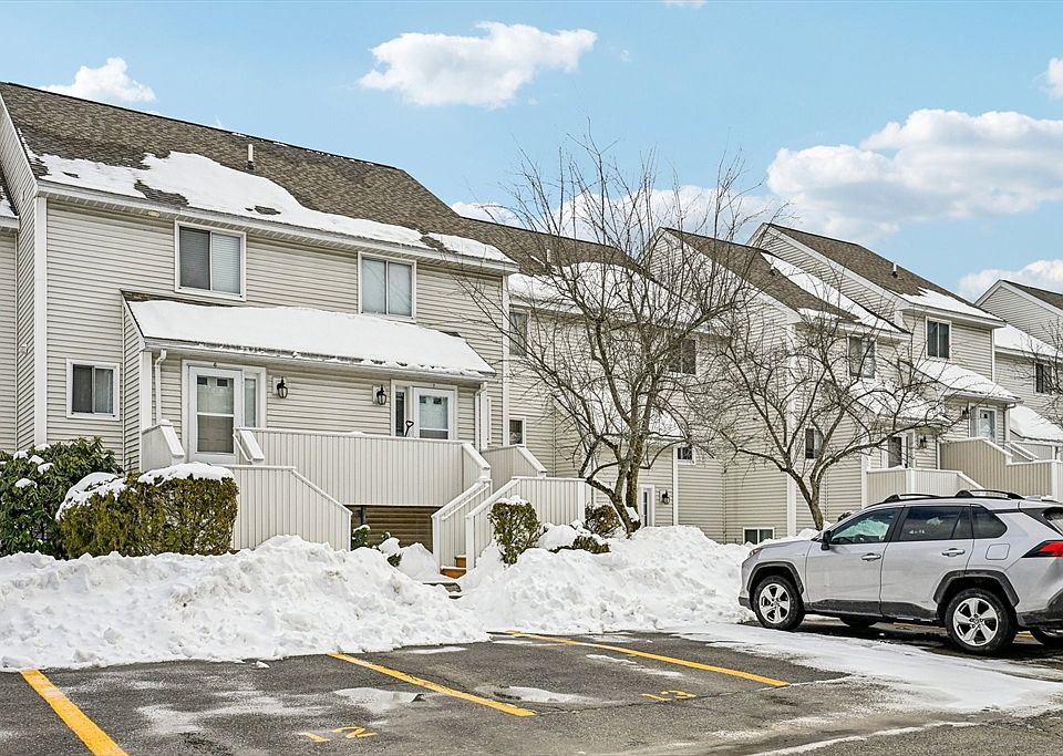 1st image of 100 Merrimack Ave APT 9