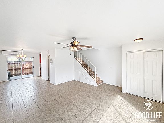 2nd image of 1434 Hilltop Dr #5