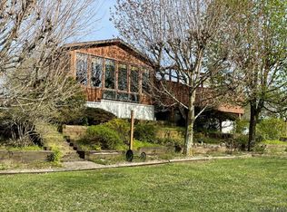 375 Ridgeview Ln, Johnstown, PA 15909