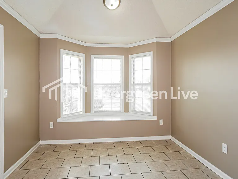 8992 Gracie Ln — Photo 10