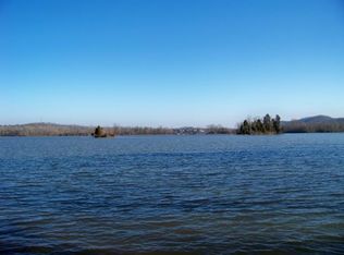 385 Marney Cove Rd, Kingston, TN 37763