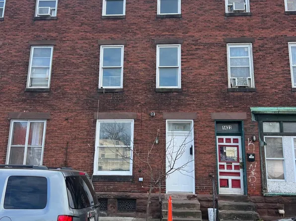 1433 Derry St, Harrisburg, PA 17104