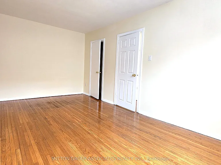 1 Greenbrook Dr #304 — Photo 16