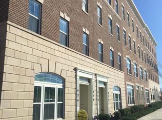 424 Parkview Ave #424, Gaithersburg, MD 20878