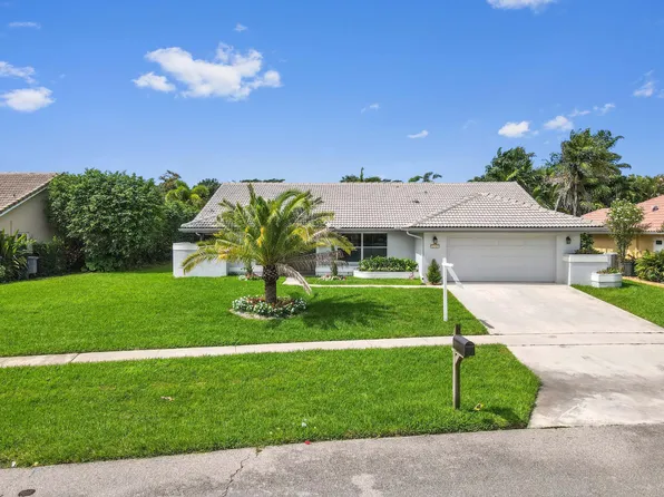 22361 Ensenada Way, Boca Raton, FL 33433