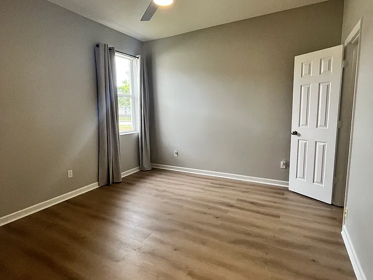 281 Perfect Dr — Photo 15