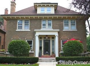 4423 N Prospect Ave, Shorewood, WI