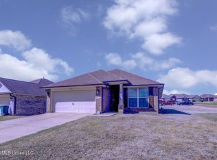 8775 Arendale Dr, Southaven, MS 38671