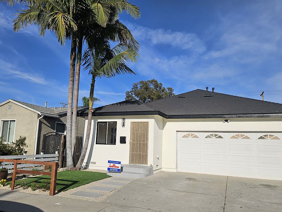 Unit 2850 Pacific ave. 
(curbside view)